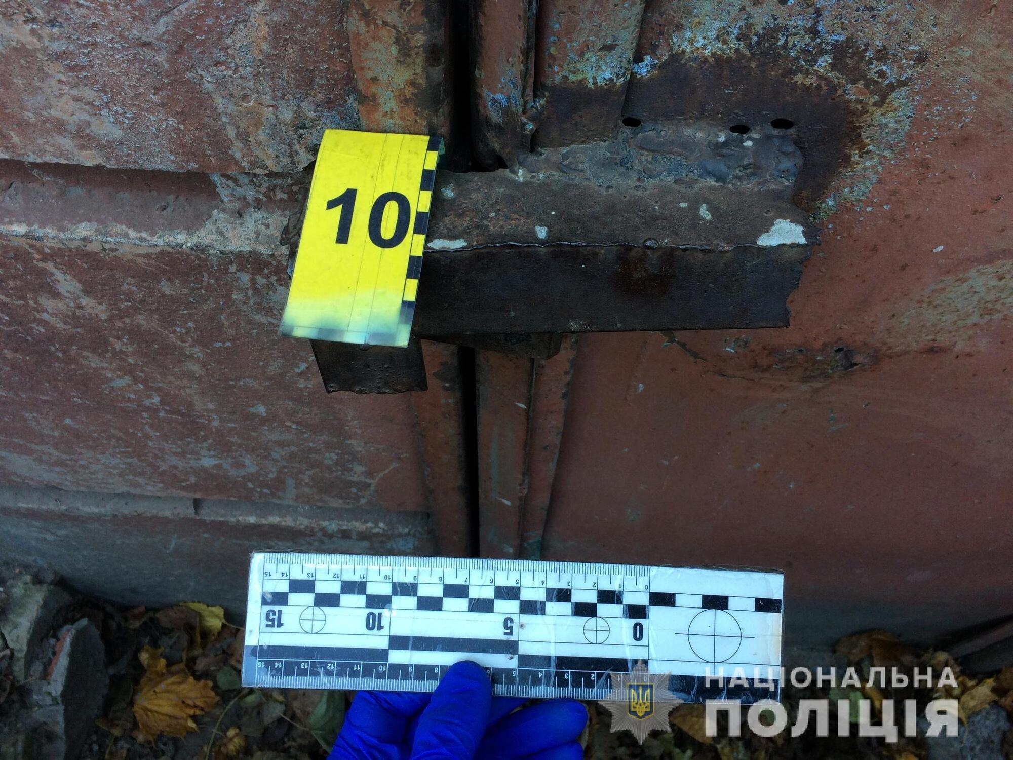 У Харкові поліція затримала чоловіка, який скоїв розбійний напад на літню жінку та зґвалтував її