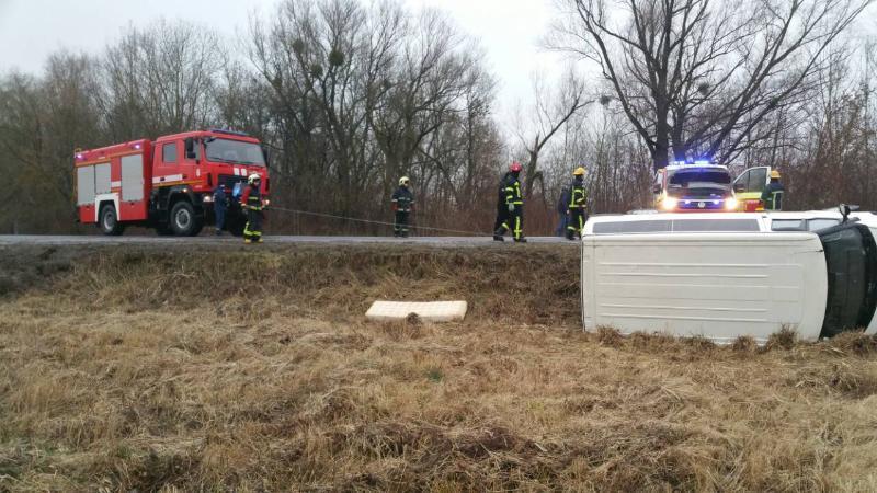 Волинська область: рятувальники здійснили 7 виїздів для ліквідації наслідків несприятливих погодніх умов на автошляхах