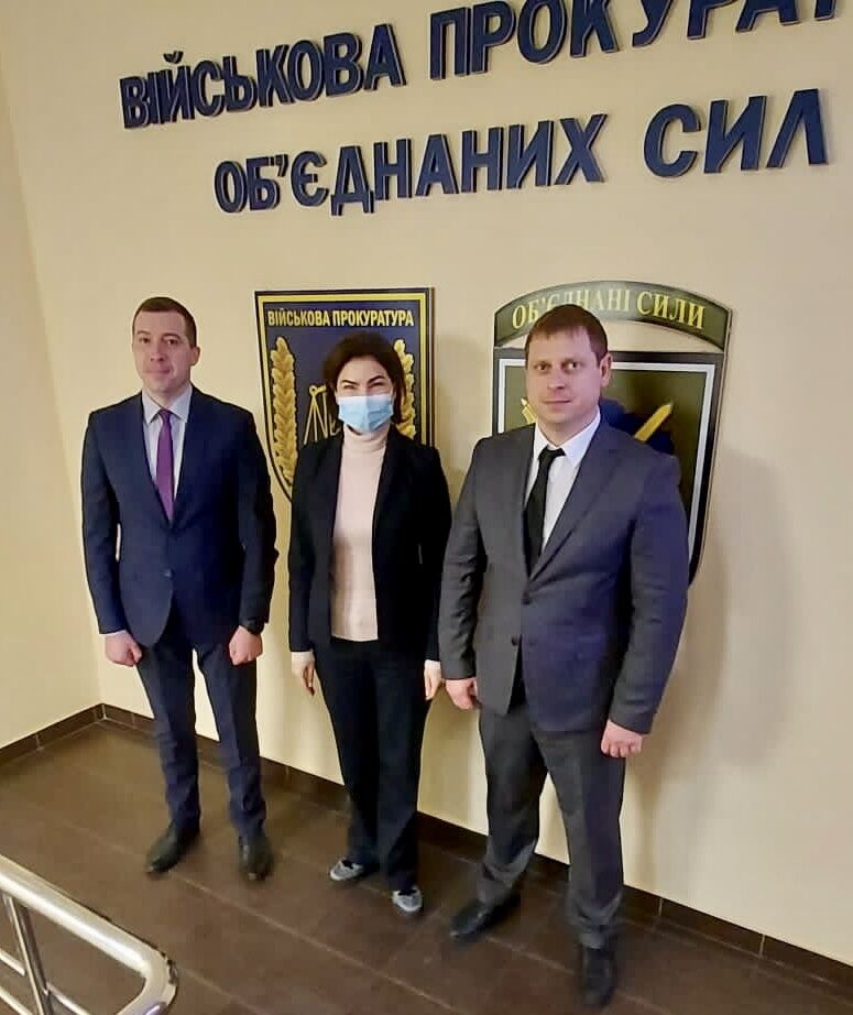 Генпрокурор Ірина Венедіктова відвідала Спеціалізовану прокуратуру у військовій та оборонній сфері об’єднаних сил (ФОТО)