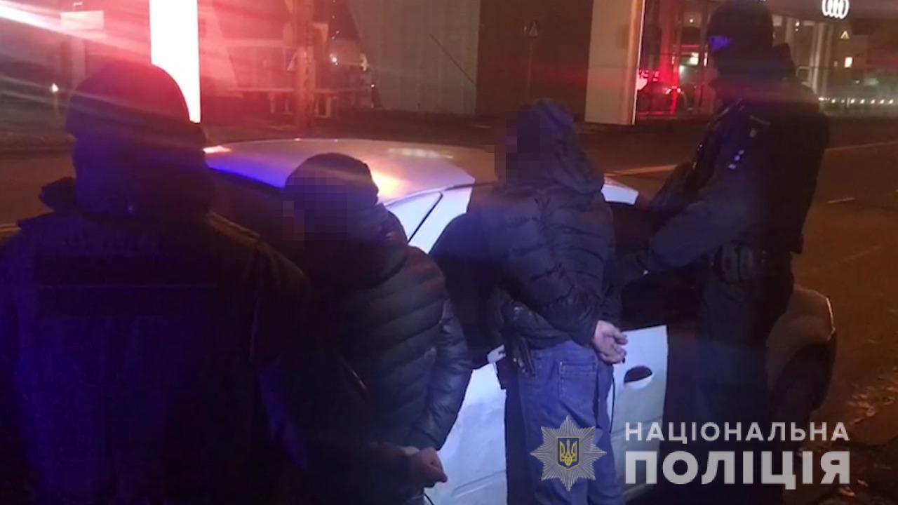 На Одещині поліцейські затримали двох іноземців за підозрою у скоєнні розбійного нападу на киянку