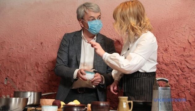 Кулінарний батл урядовців: стало відомо, чий борщ - найсмачніший