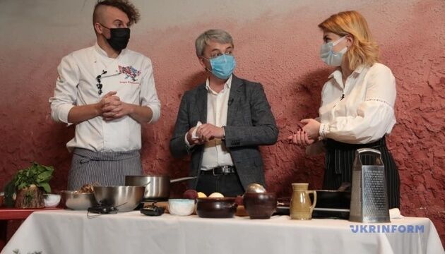 Кулінарний батл урядовців: стало відомо, чий борщ - найсмачніший