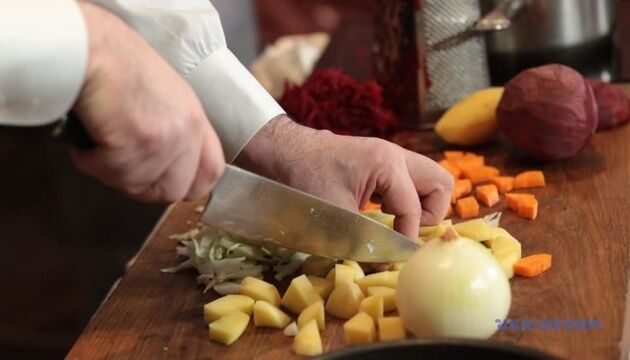 Кулінарний батл урядовців: стало відомо, чий борщ - найсмачніший