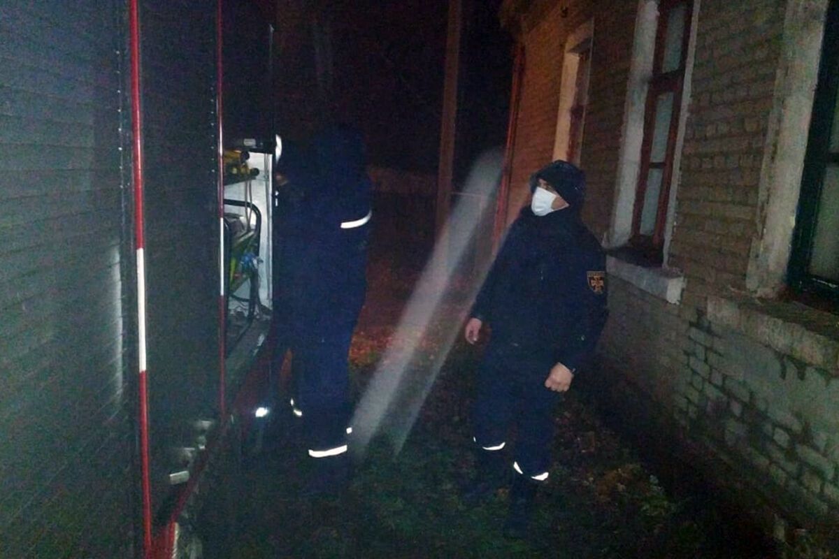 Дніпропетровська область: співробітники ДСНС надали допомогу хворій на інсульт жінці