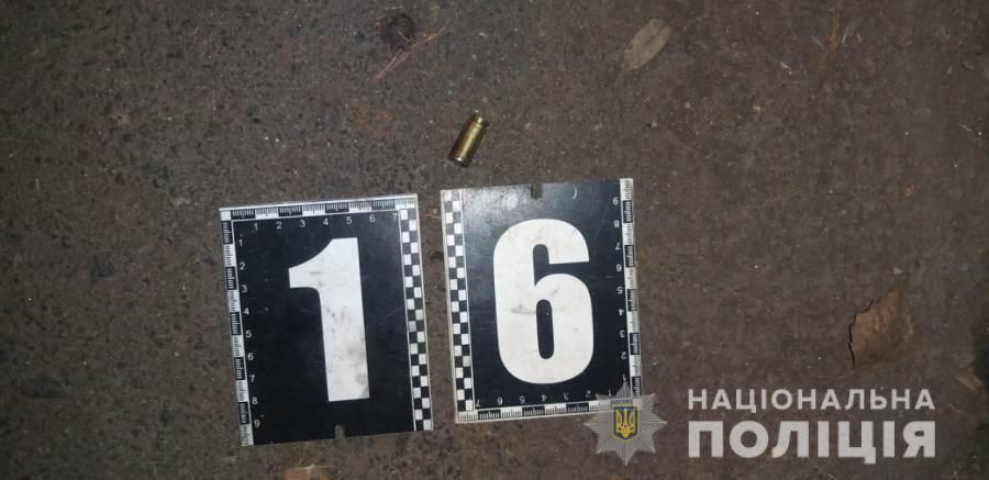 На Одещині поліцейські розслідують обставини озброєного хуліганства, в результаті якого поранення отримав 16-річний хлопець