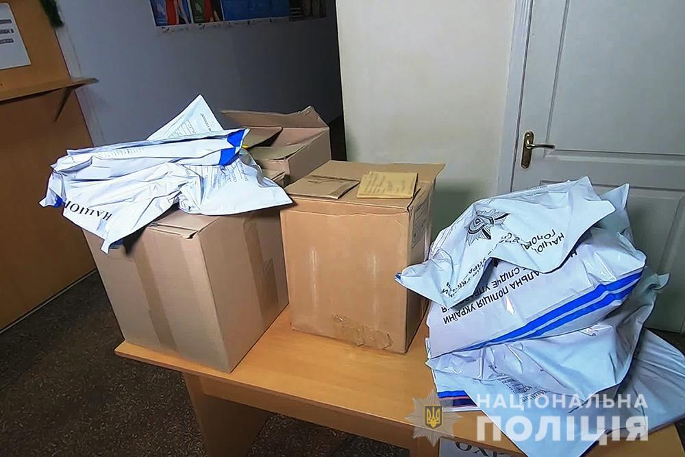 В Одесі правоохоронці викрили працівників медцентру у незаконній видачі рецептів на право придбання наркотичних засобів та психотропів