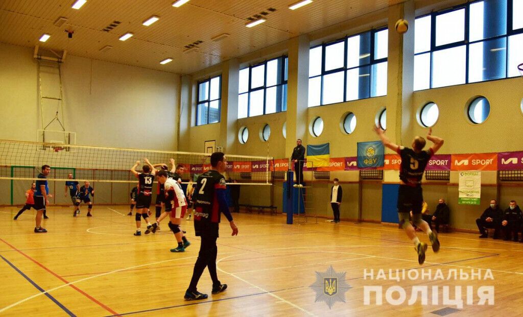 Волейбольна команда поліції Донеччини замкнула трійку лідерів у турнірній таблиці Чемпіонату України (ВІДЕО)