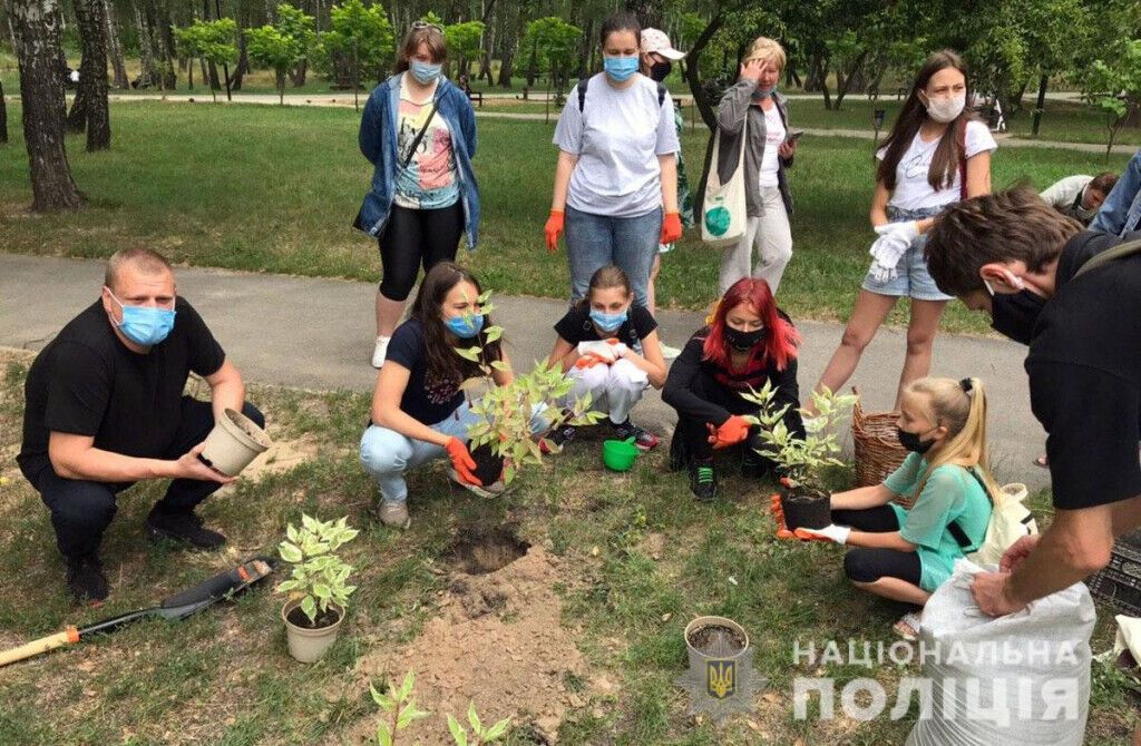У Добропіллі вже рік функціонує поліцейський проєкт «Простір довіри»