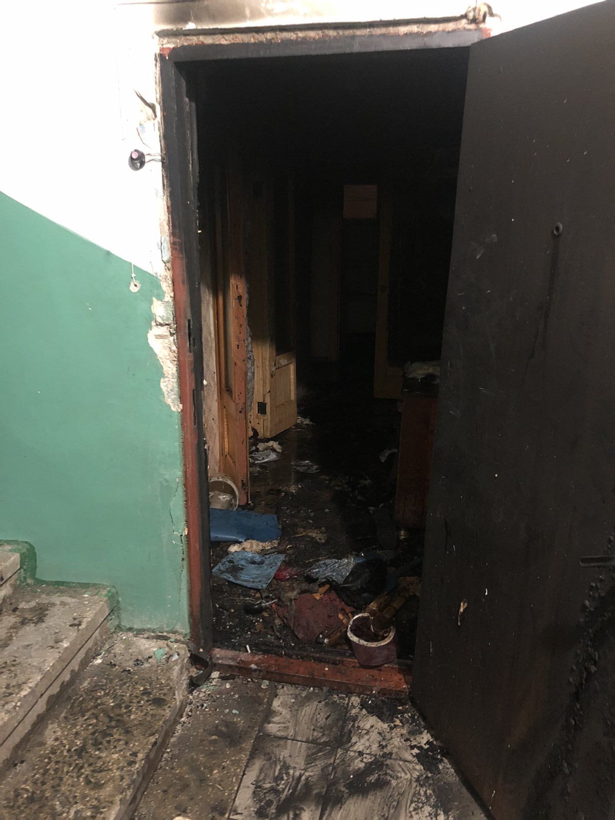 м. Харків: під час пожежі врятовано жінку
