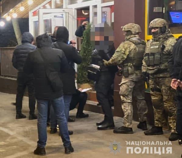 У Києві та Одесі поліцейські затримали членів транснаціональної злочинної організації