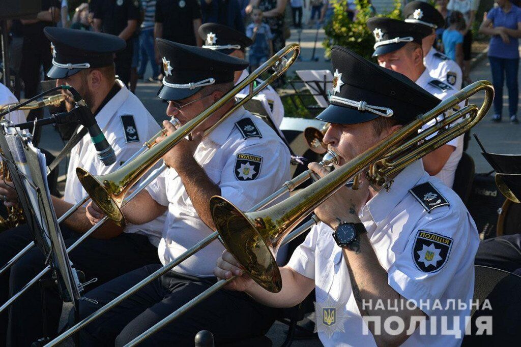 Оркестру поліції Донеччини – 27 років