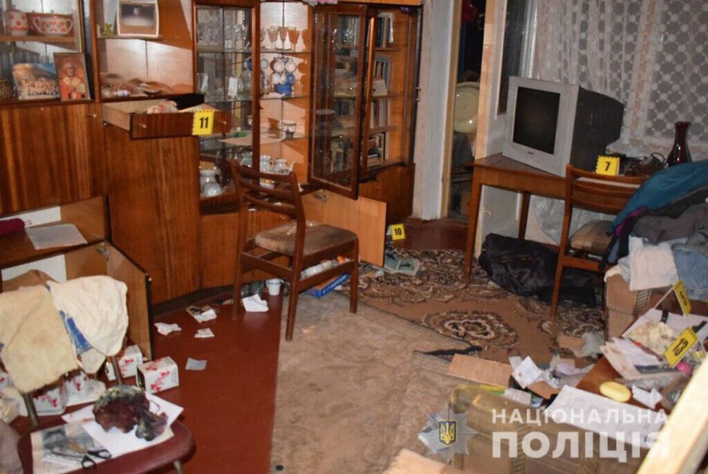Поліцейські розслідують потрійне вбивство у Слов'янську
