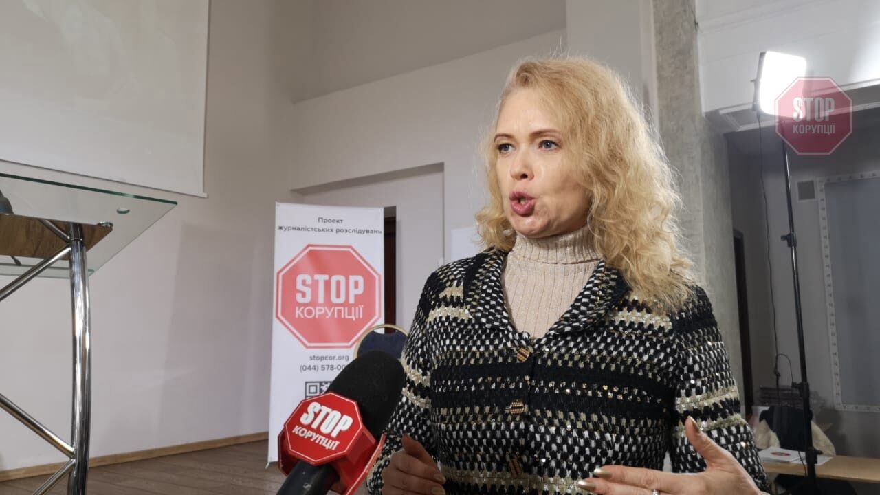  Людмилі  Русаліній вручили подяку за боротьбу з корупцією Фото: СтопКор