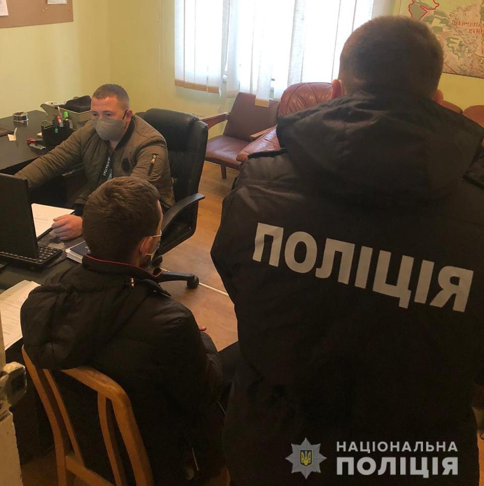 Поліцейські встановили особу зловмисника, який надав неправдиве повідомлення про замінування багатоповерхівки у Львові