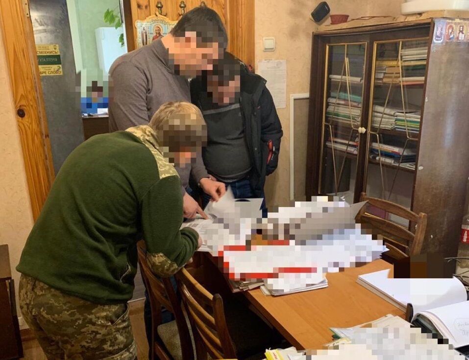 Майже 5,6 млн грн збитків – на Харківщині судитимуть 11 працівників лісгоспу (ФОТО)