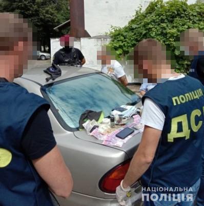 На Черкащині перед судом постане учасники злочинної групи, які займалися «вибиванням» грошей із підприємців