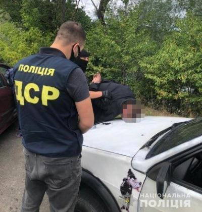 На Черкащині перед судом постане учасники злочинної групи, які займалися «вибиванням» грошей із підприємців