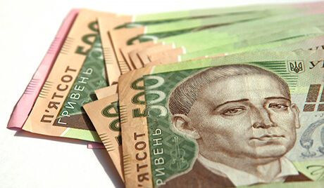В Енакиево банкир украл у клиента почти 300 тысяч
