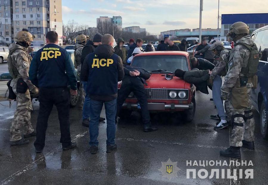 На Кіровоградщині поліцейські затримали групу вимагачів