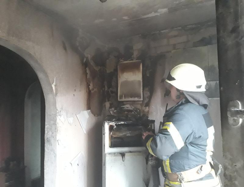 м. Херсон: ліквідовано пожежу у квартирі багатоповерхівки