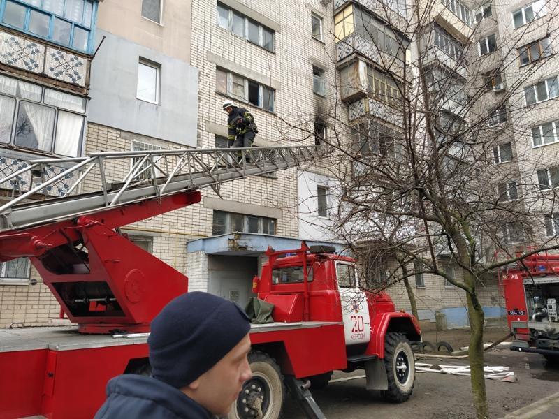 м. Херсон: ліквідовано пожежу у квартирі багатоповерхівки
