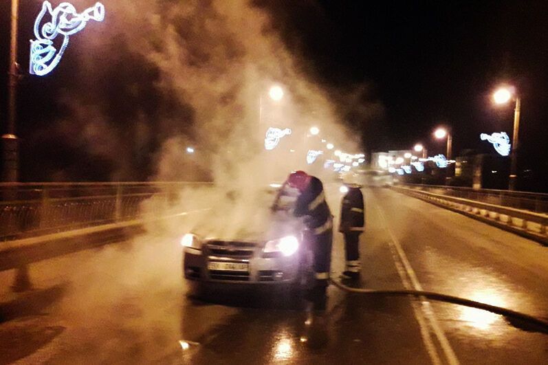 За минулу добу вогнеборцям Хмельниччини довелося тричі приборкувати пожежі