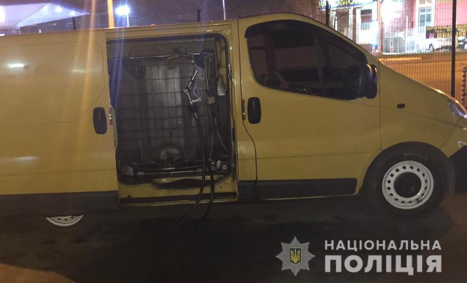 Правоохоронці притягують одесита до відповідальності за незаконну реалізацію дизпалива