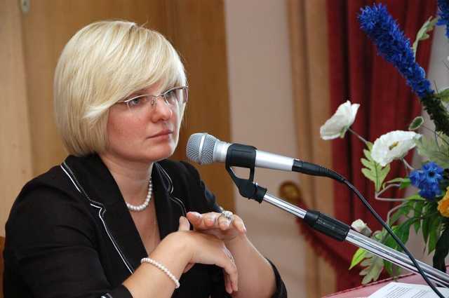 Штрафы до полумиллиона и расцвет олигархических СМИ: Котюжинская про закон ''О медиа''