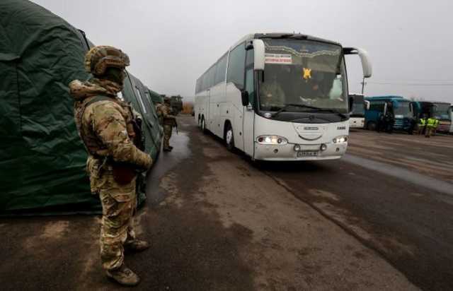 Звільнені з полону українці отримали пропозиції житла і роботи