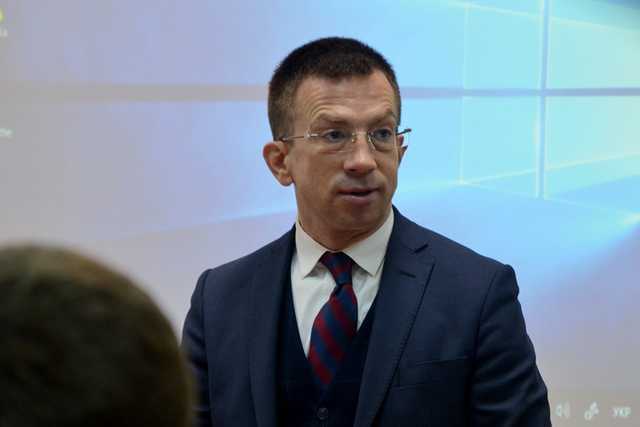 Девять стран попросили Украину помочь эвакуировать своих граждан из Ухани, – госсекретарь МИД Заяц