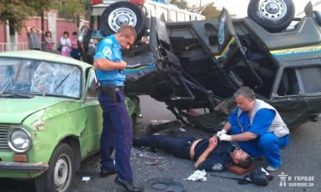 У Дніпропетровську сталася ДТП за участю міліцейського автомобіля