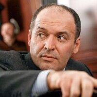 Банк Пинчука Кредит Днепр на 250 млн грн выпустил акций