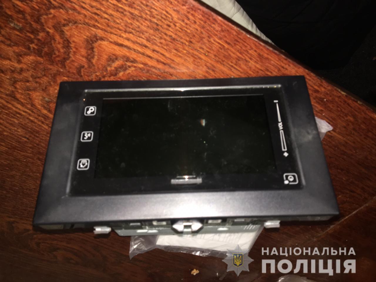 Поліція затримала зловмисника, підозрюваного у викраденні трьох машин в Вінниці