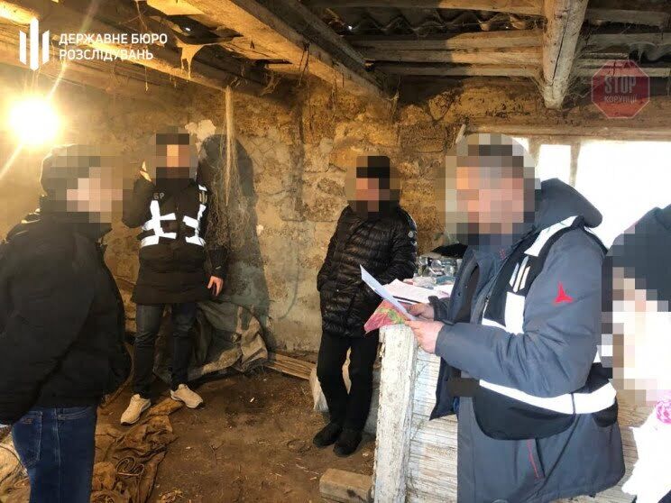 На Херсонщині начальник карного розшуку вимагав доларовий хабар (фото)