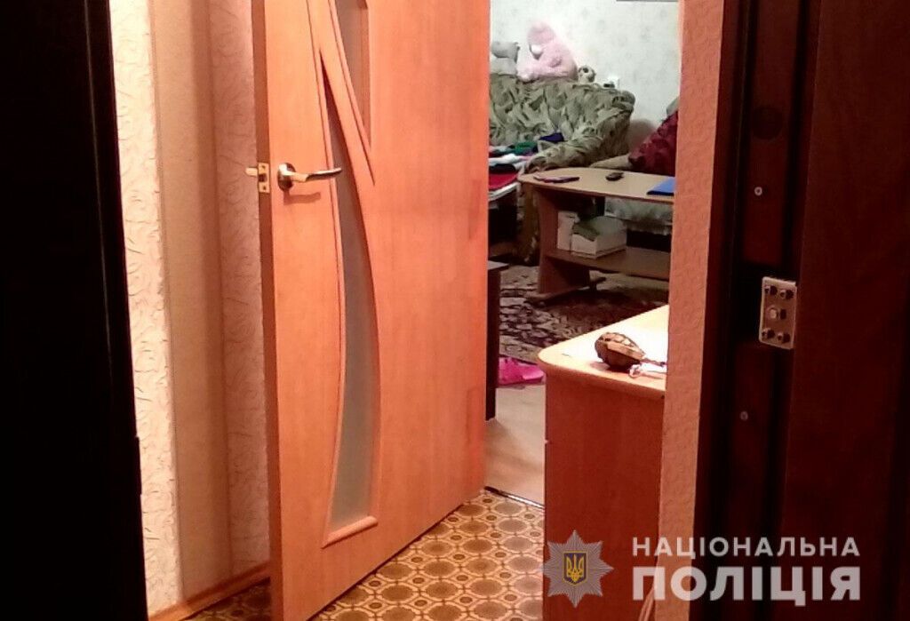 У Краматорську поліцейські затримали чоловіка, який погрожував підірвати жінку з дитиною