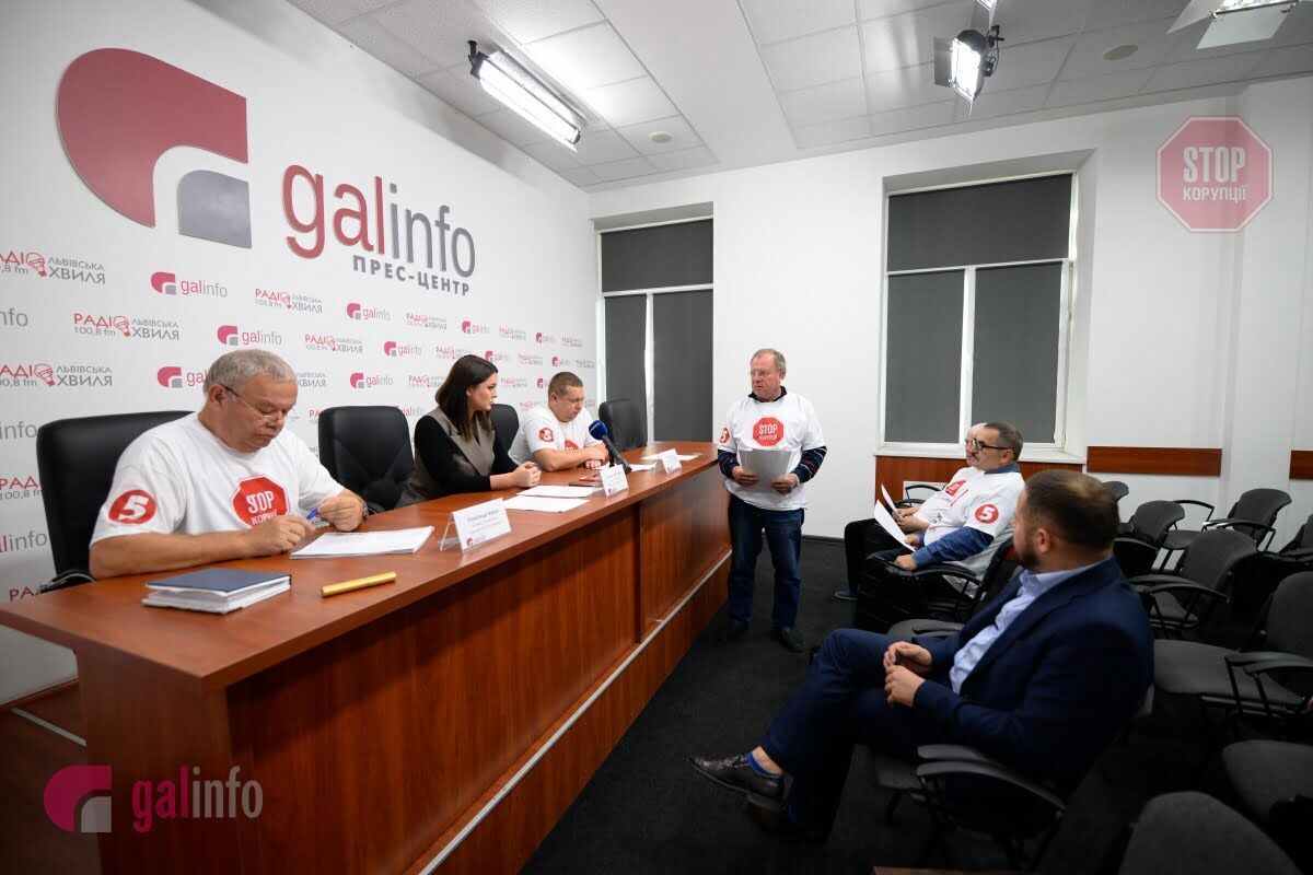  Представники львівського осередку ГО ''Стоп корупції'' у прес-центрі Гал-ІнфоФото: ''Гал-Інфо''