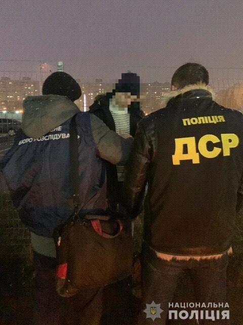 У Києві поліція затримала посадовця Секретаріату Кабінету Мінстрів з хабарем у два мільйона гривень