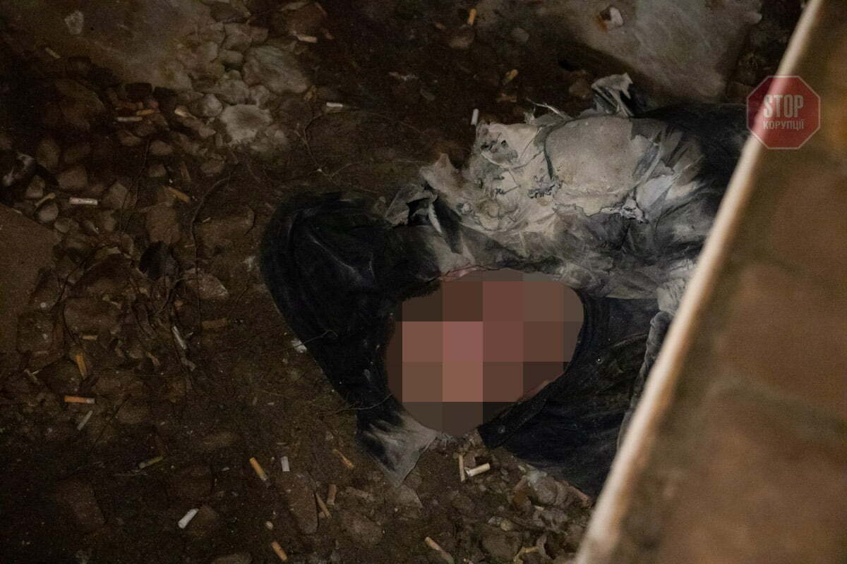 Упав під потяг: в Києві на вокзалі знайшли тіло чоловіка (фото)