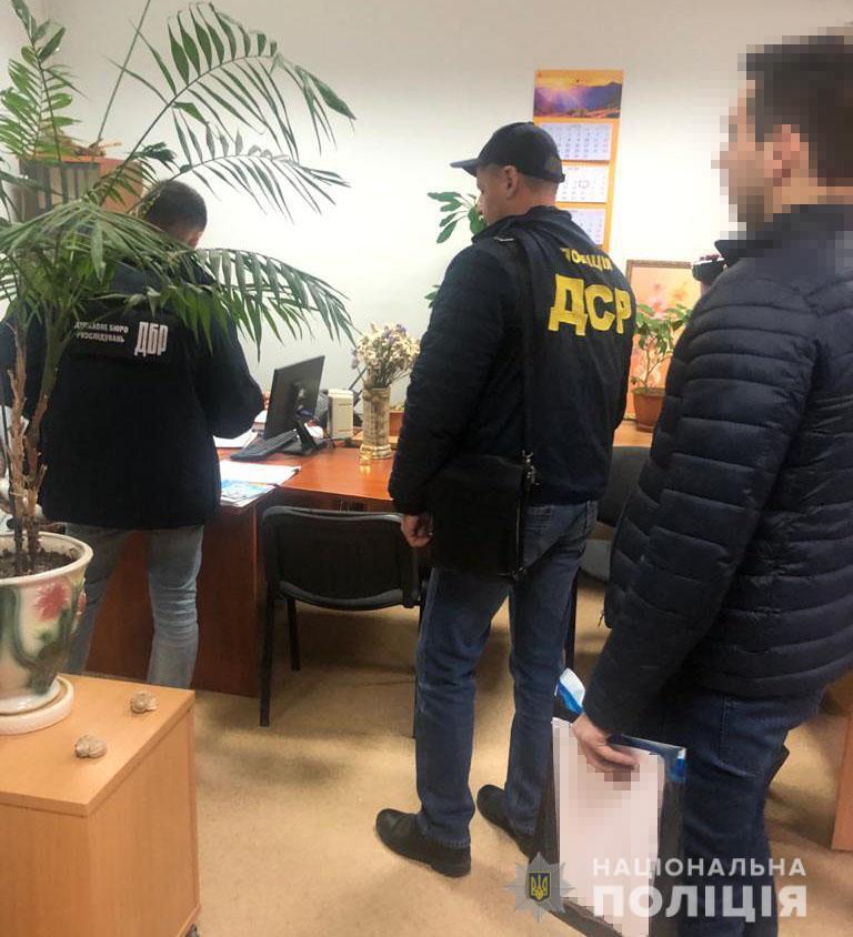 На Миколаївщині поліція викрила у хабарництві в.о. заступника начальника управління Державної архітектурно-будівельної інспекції