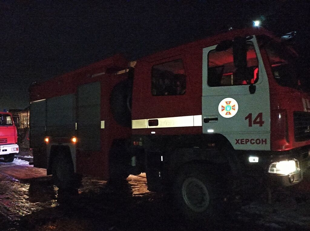 Херсонські рятувальники ліквідували пожежу приватного будинку