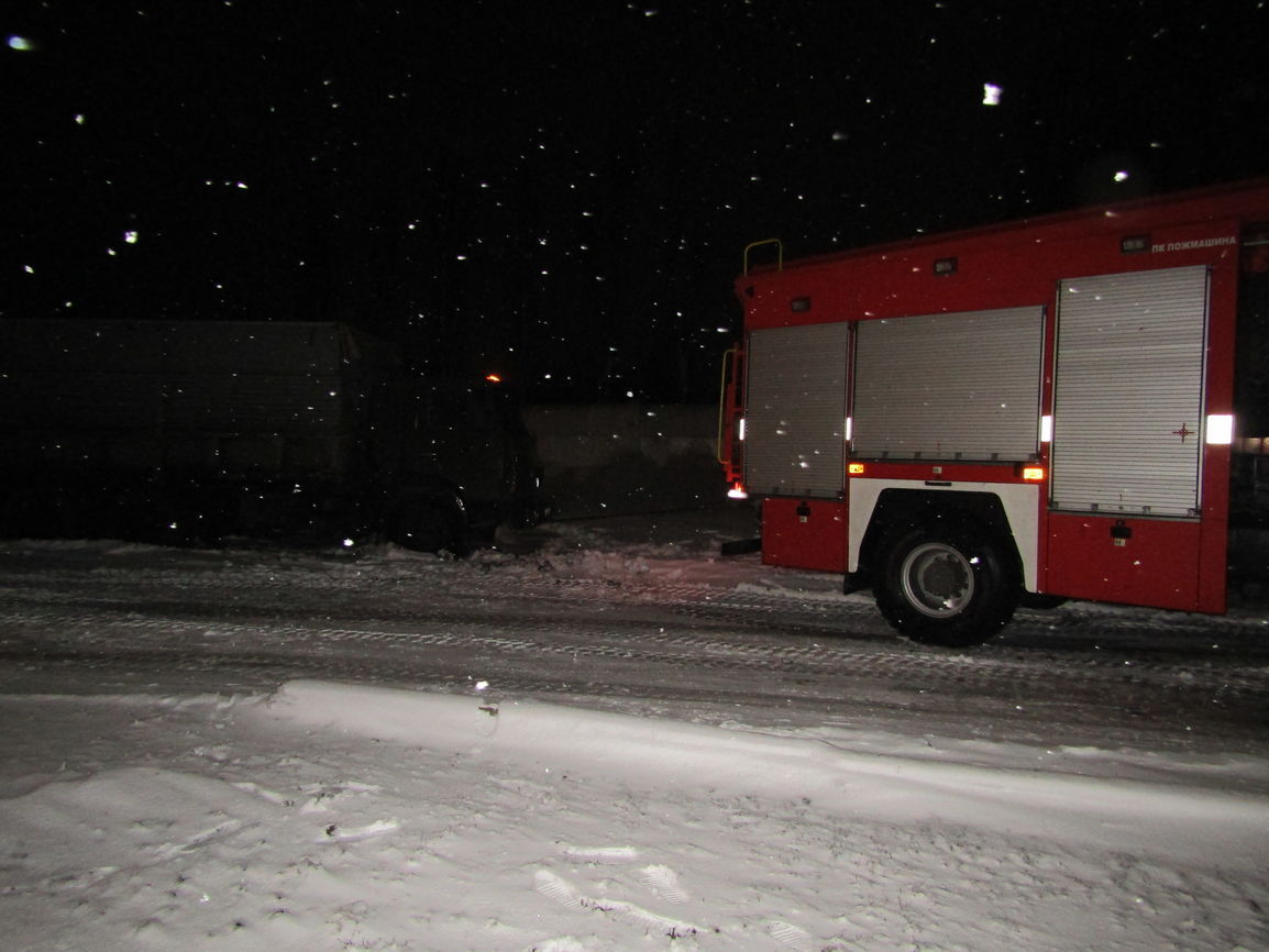 Донецька область: протягом доби рятувальники надали допомогу водіям 31 транспортних засобів