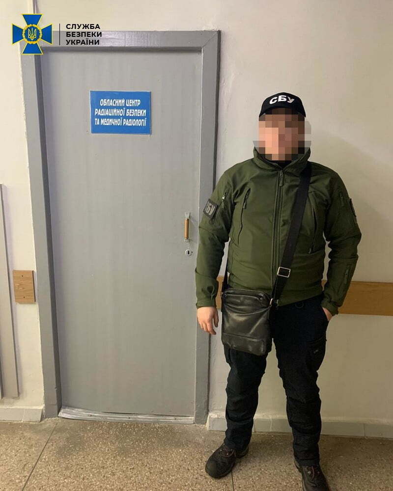 У Дніпрі Служба безпеки України підозрює в отриманні хабарів керівника обласного Центру радіаційної безпеки