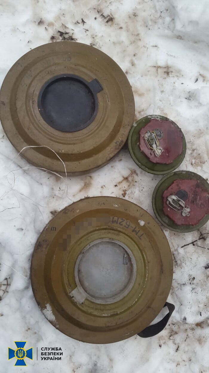 На Луганщині виявлено схрон з бойовими протитанковими мінами