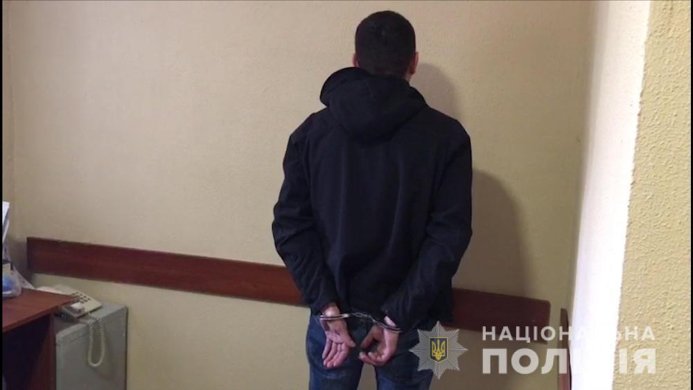 Одеські правоохоронці викрили іноземця у квартирній крадіжці
