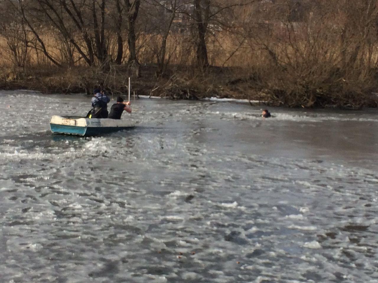 Сумська область: на водоймі врятували рибалку