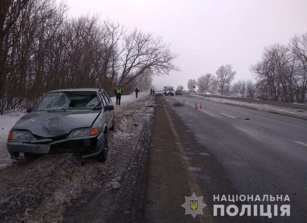 Поліція шукає свідків смертельного наїзду на пішохода у Волноваському районі