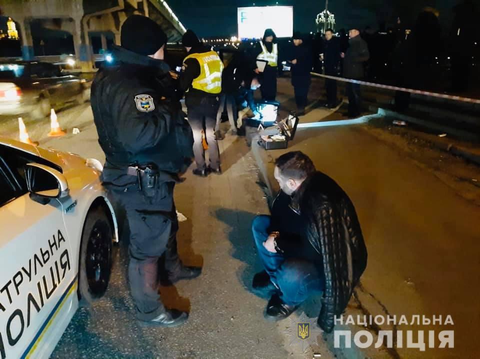 У столиці спецпризначенці стріляли по колесах, щоби зупинити озброєного водія-втікача