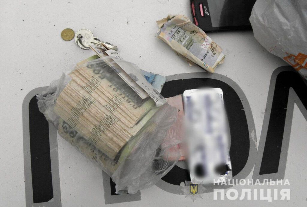 Бахмутські оперативники затримали етнічну злочинну групу, що скоїла крадіжку з будинку пенсіонерів
