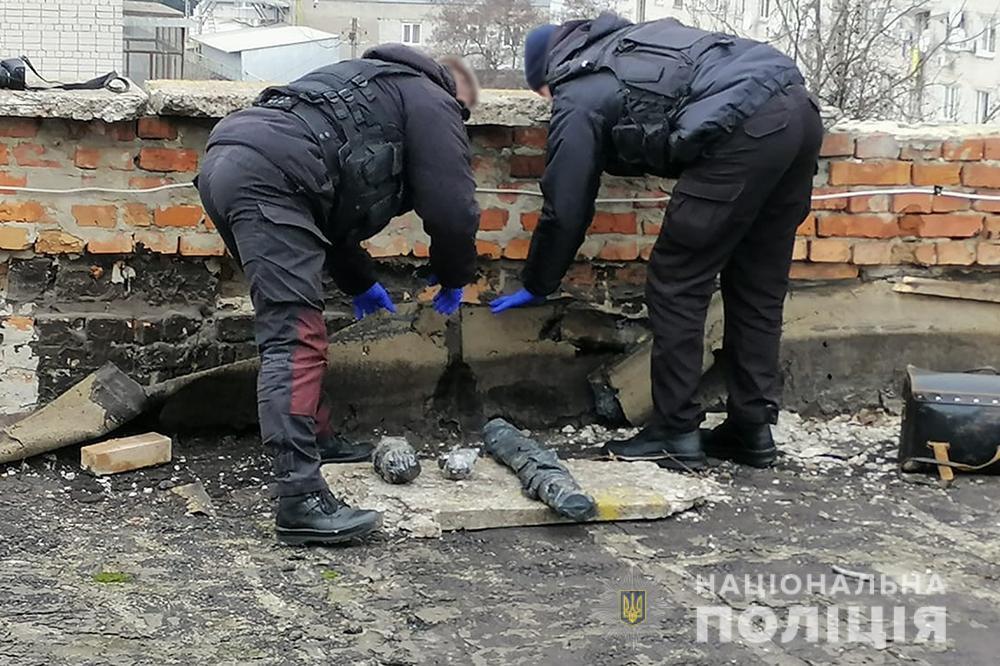 На Черкащині правоохоронці задокументували факт незаконного продажу зброї