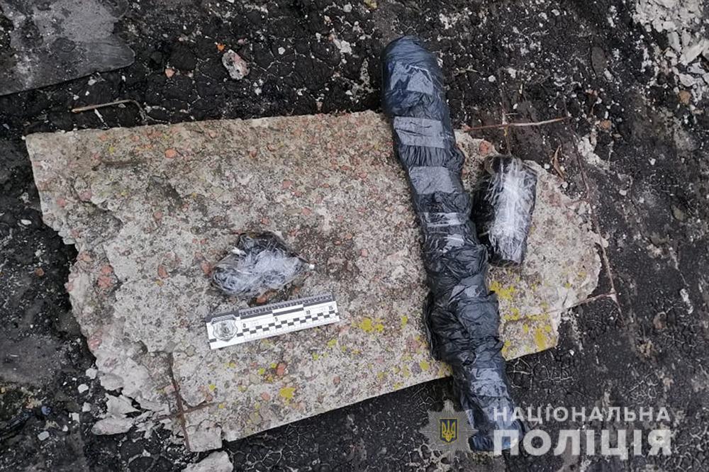 На Черкащині правоохоронці задокументували факт незаконного продажу зброї